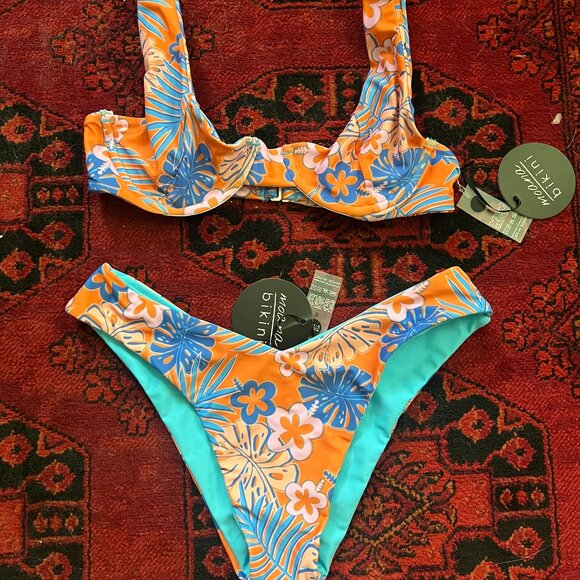 moana bikini Other - Moana Bikini Set - Botanical Breeze Surf Top + Vee 2.0 Btm (Small)
